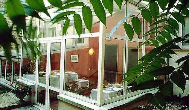 Hotel West County 3*