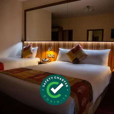 Hotel West County 3*