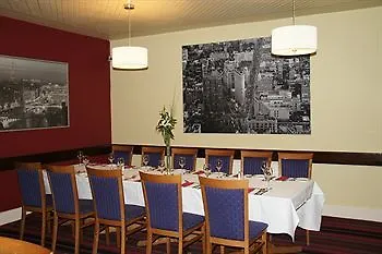 韦斯特县酒店 3*