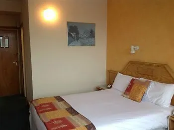 韦斯特县酒店 3*