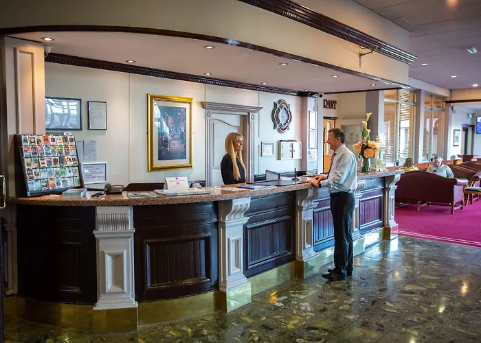 מלון West County