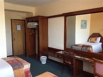 West County Szálloda 3*