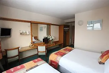 West County Szálloda 3*