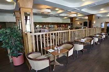 Hotell West County 3*