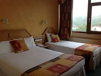 Hotell West County 3*